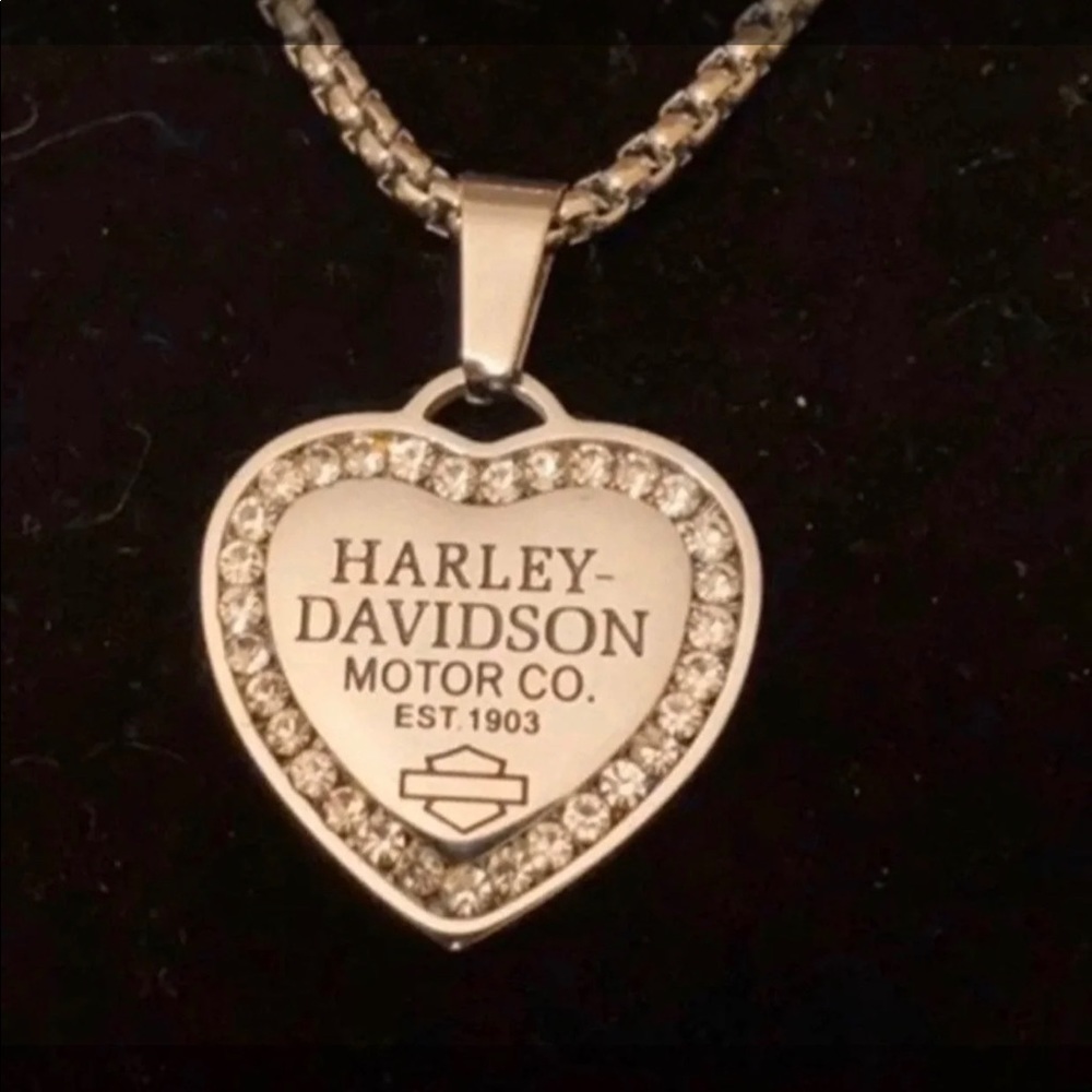 Harley-Davidson Silver Heart Pendant Necklace